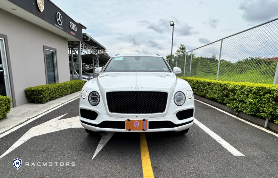 BENTLEY BENTAYGA 2019