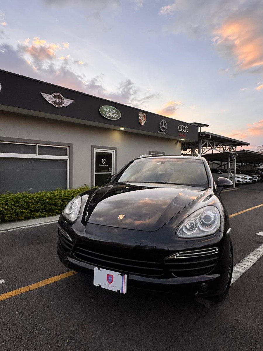 PORSCHE CAYENNE S 2013