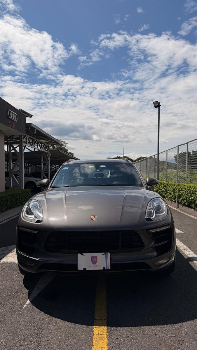 PORSCHE MACAN S 2015